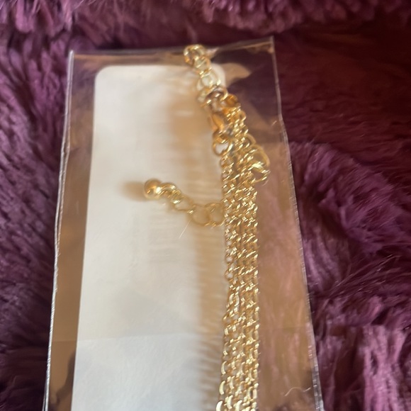 Beautiful multi-Layered Necklace with stars ⭐️ on the bottom !Boutique Quality!✨ - Picture 3 of 3